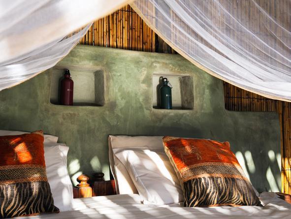 Old Mondoro - Bedroom1